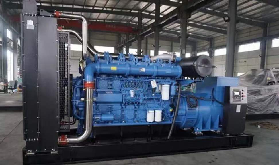 新华800kW 柴油发电机的输出电流是恒定的吗？