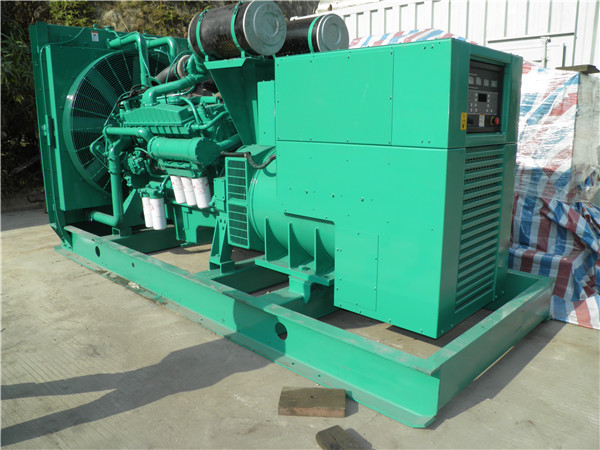 新华发电机租赁-厂家给大家介绍发电机失磁现象