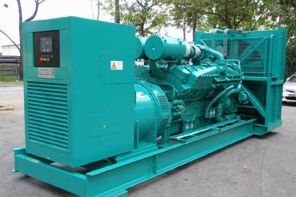 新华柴油发电机组电压不稳定怎样维修？