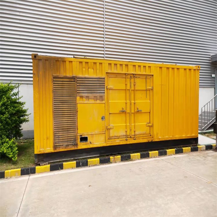 新华柴油发电机组在冬季启动前如何对燃油系统进行预热？