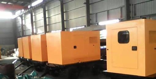 新华柴油发电机组冬季启动后需要进行哪些检查和操作？