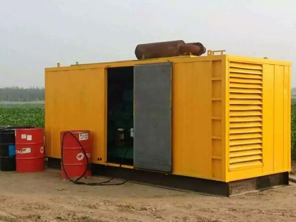 新华如何判断柴油发电机的充电系统是否正常？